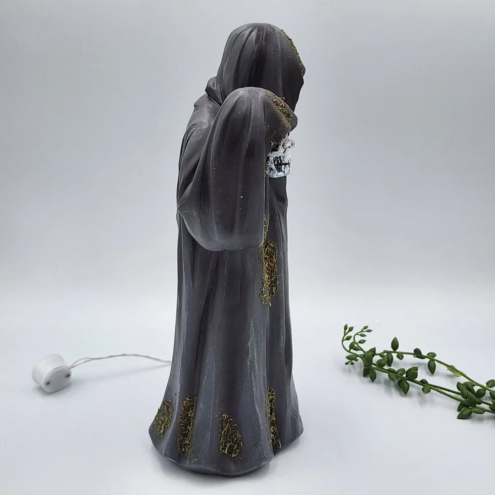 Martha Stewart Halloween Grim Reaper Figurine Gray Mossy Light Up Skull Gothic